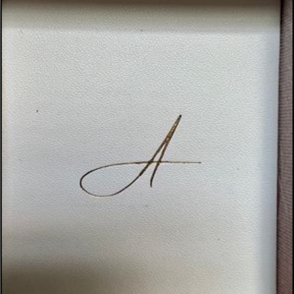 Velvet Jewelry Box(es) - Picture 3 of 3